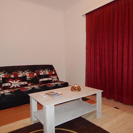 Cozy Apartment For 2-5 People-Center Tripoli 1 Dış mekan fotoğraf